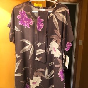 NWT LuLaRoe Mitzi shirt with matching belt